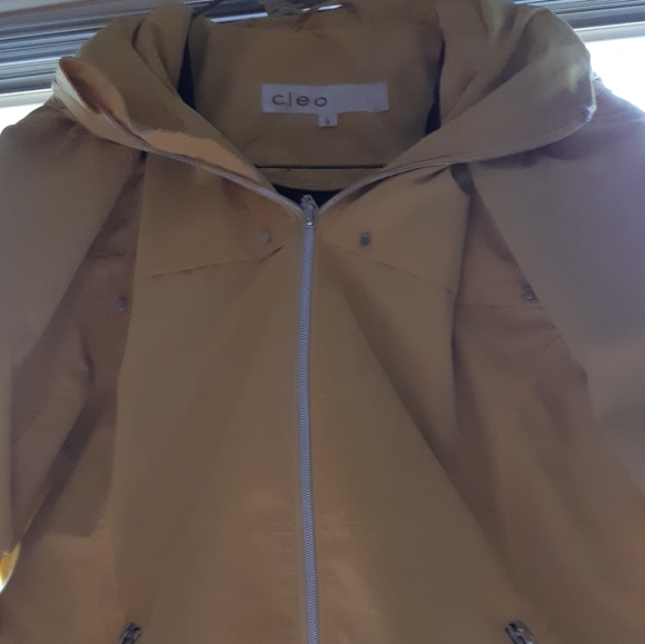 Spring Jacket - Picture 2 of 2